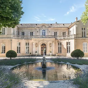 Chateau Martinay Otel