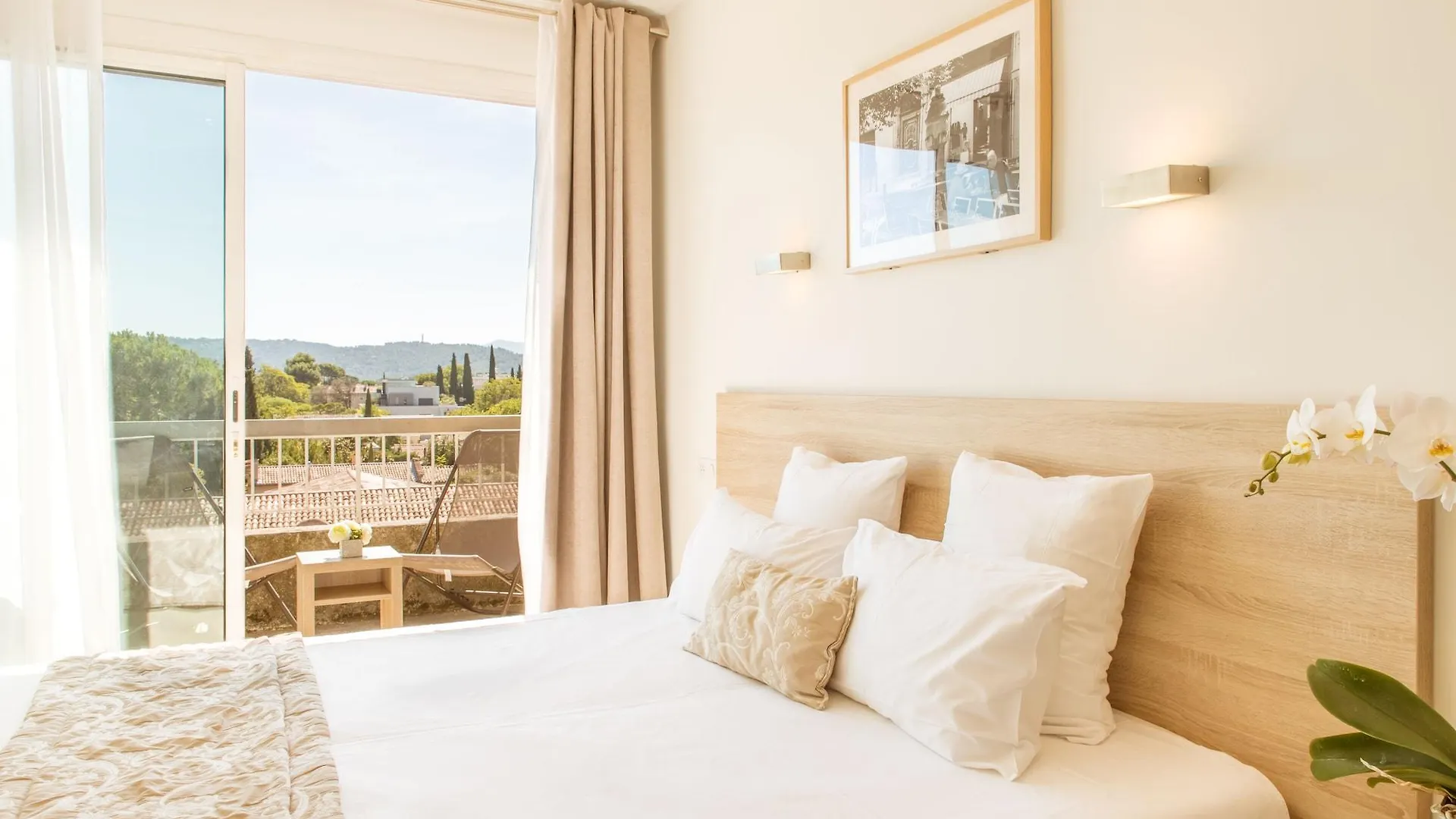 Le Concorde Hotel Aix-en-Provence 3*,  France